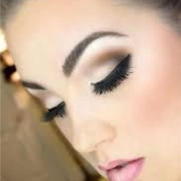 Make up by Karla